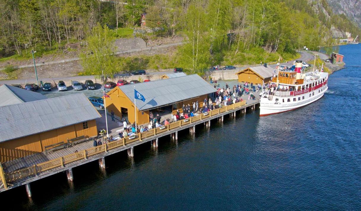 Dalen I Telemark Holiday Home With Garden Εξωτερικό φωτογραφία